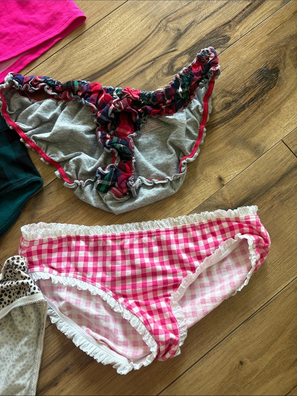 NWOT Victoria Secret Panty Bundle - Picture 4 of 5